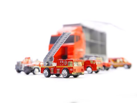Transporter ciężarówka TIR wyrzutnia + metalowe auta straż pożarna Transporter ciężarówka TIR wyrzutnia + metalowe auta straż pożarna